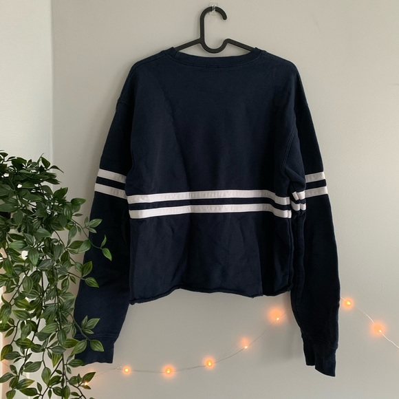 Brandy Melville navy stripped sweater - Picture 2 of 2